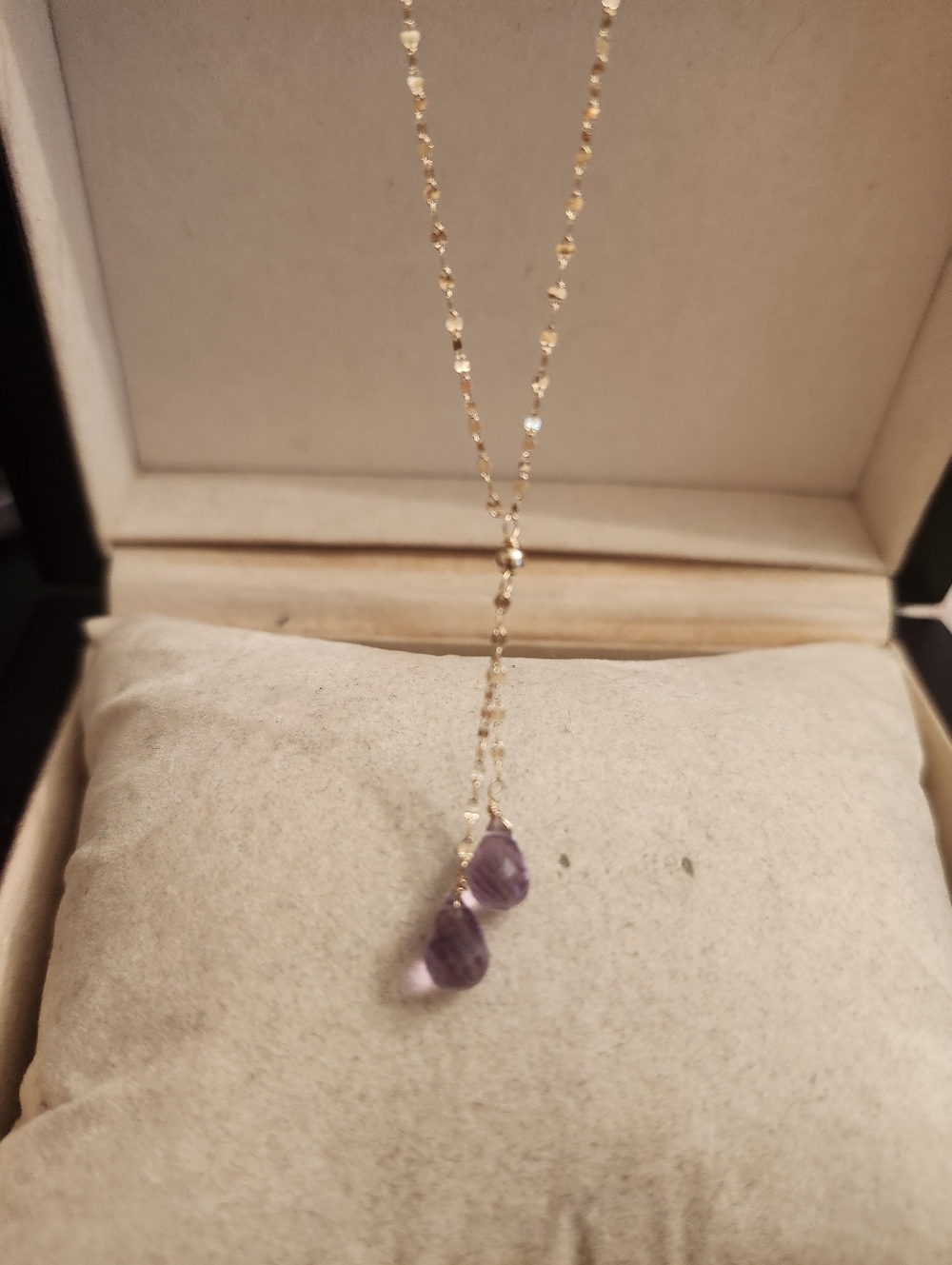 14kt Amethyst Y-Necklace 1.75 Carat